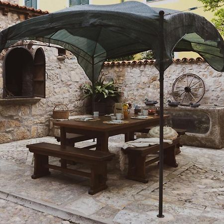 Scardona Rustica, Bed & Breakfast With Jacuzzi, Bbq And Free Parking In Skradin, Krka Apartment Exterior photo